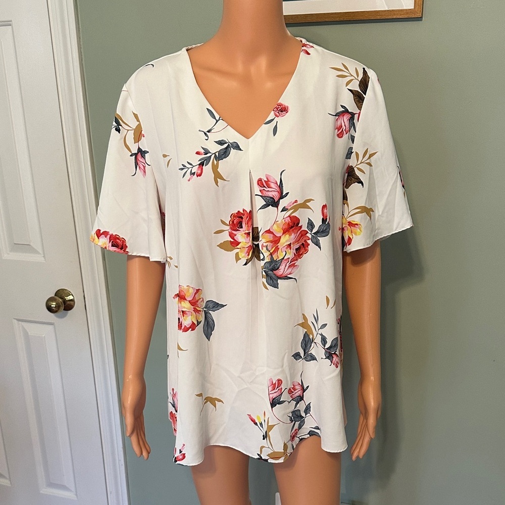 Elegant Floral V-Neck Blouse in White and Red